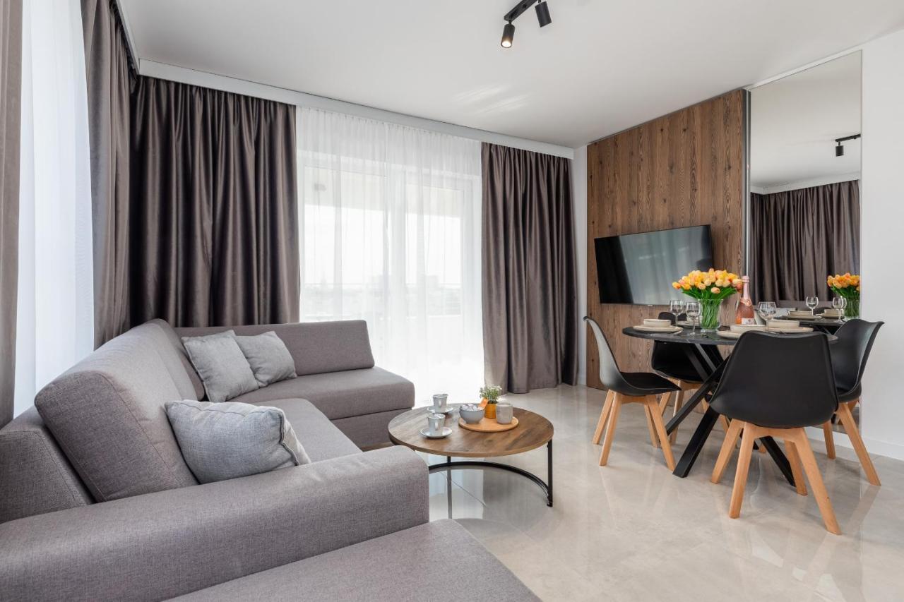 Sun Towers Lux Apartments By Renters Prestige Świnoujście  Eksteriør billede