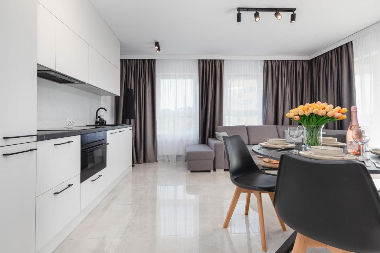 Sun Towers Lux Apartments By Renters Prestige Świnoujście  Eksteriør billede